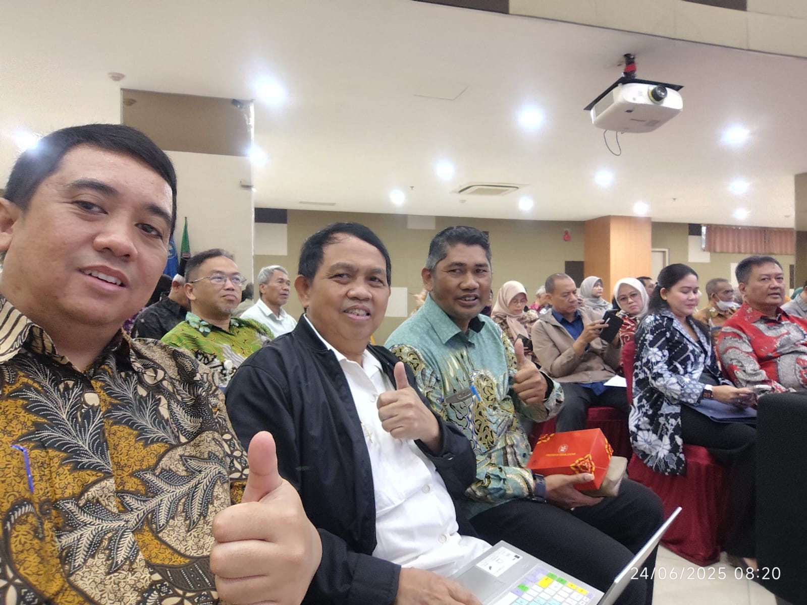 Penandatanganan Kontrak Penelitian dan PKM antara Universitas Tanri Abeng, LPPM-TAU dan LLDIKTI 3 Terkait Hibah Kemdiktisaintek Tahun 2025